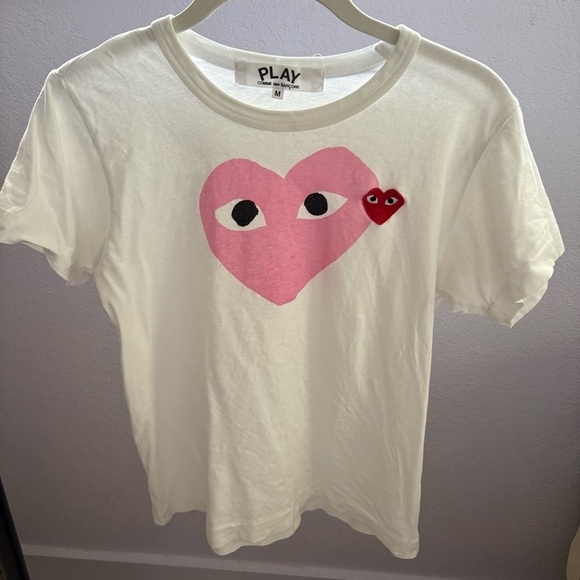 Comme des Garcons PLAY Tops - COMMES DES GARCONS CDG Play Japan sz M US sz S Pink Heart Tshirt
